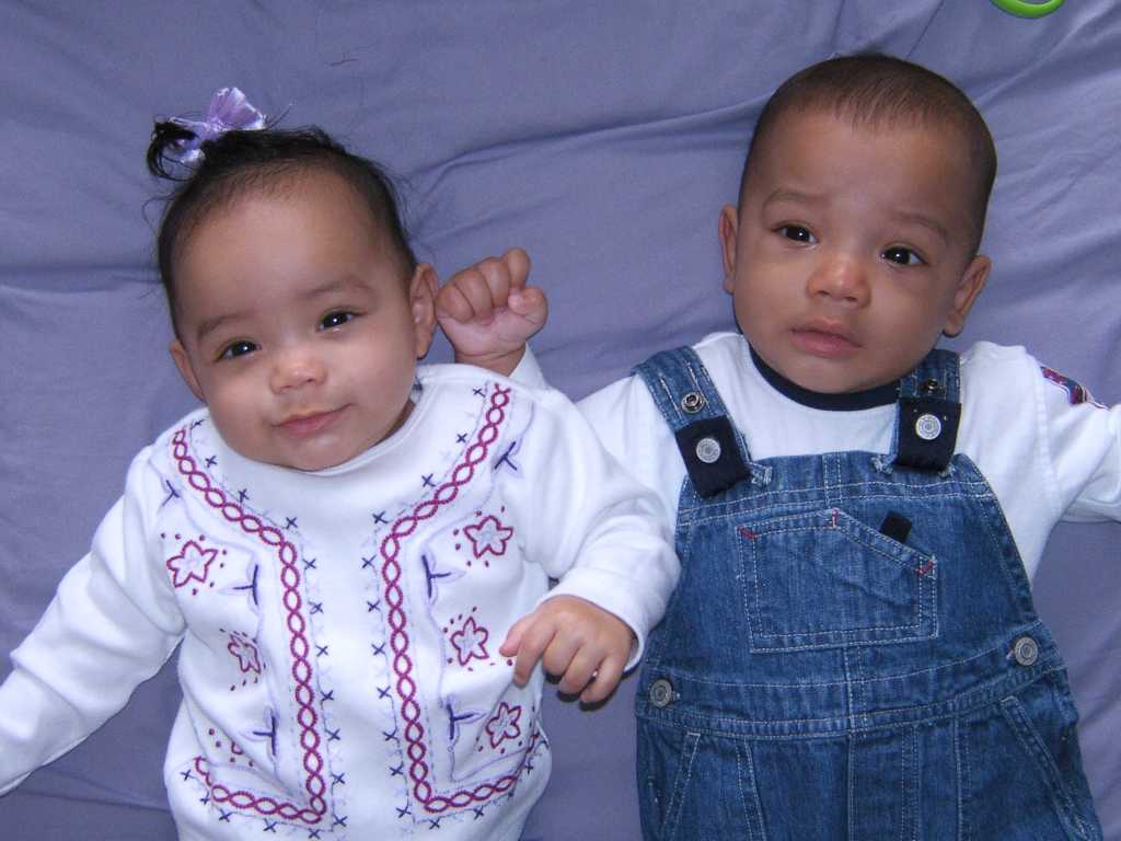 SAMSUNG DIGITAL CAMERA